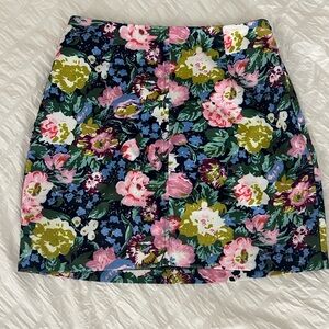 Endless Rose floral mini skirt
